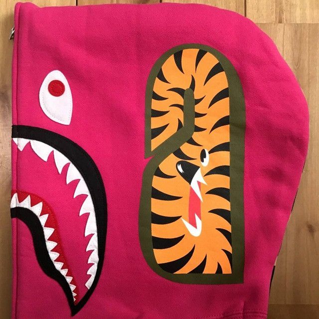 Bape BAPE camo x pink shark full zip hoodie a bathing ape Size US M / EU 48-50 / 2 - 5 Thumbnail