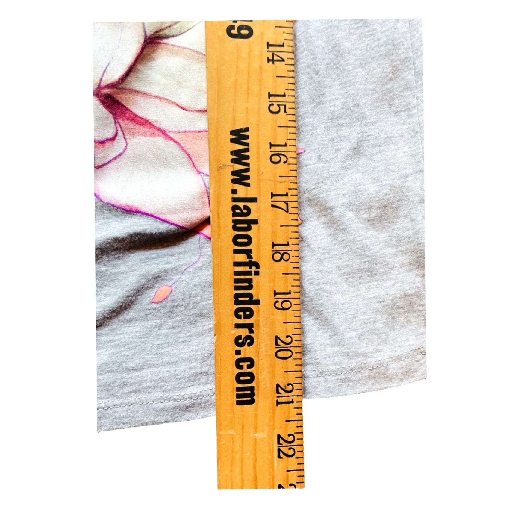 Vintage SZ Women’s Gray Anime Fairy Short Sleeve T-Shirt Sz Small Y2K Tee Pullover Shirt Size S Crew Neck Cotton Blend Embroidered Size S / US 4 / IT 40 - 7 Thumbnail