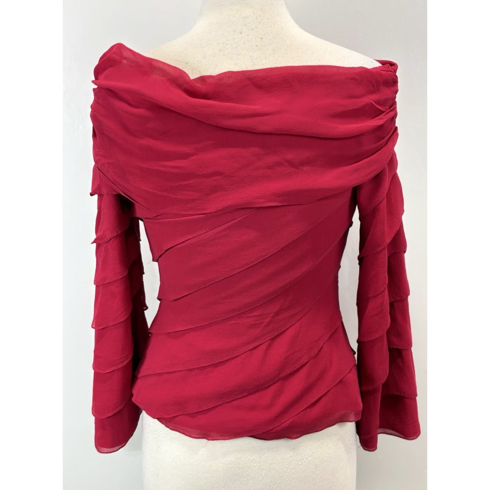 Tadashi Shoji Tadashi Shoji 100% Silk Blouse Top Women’s 6 Red Off Shoulder Tiered Ethereal Blouse Size M / US 6-8 / IT 42-44 - 3 Thumbnail
