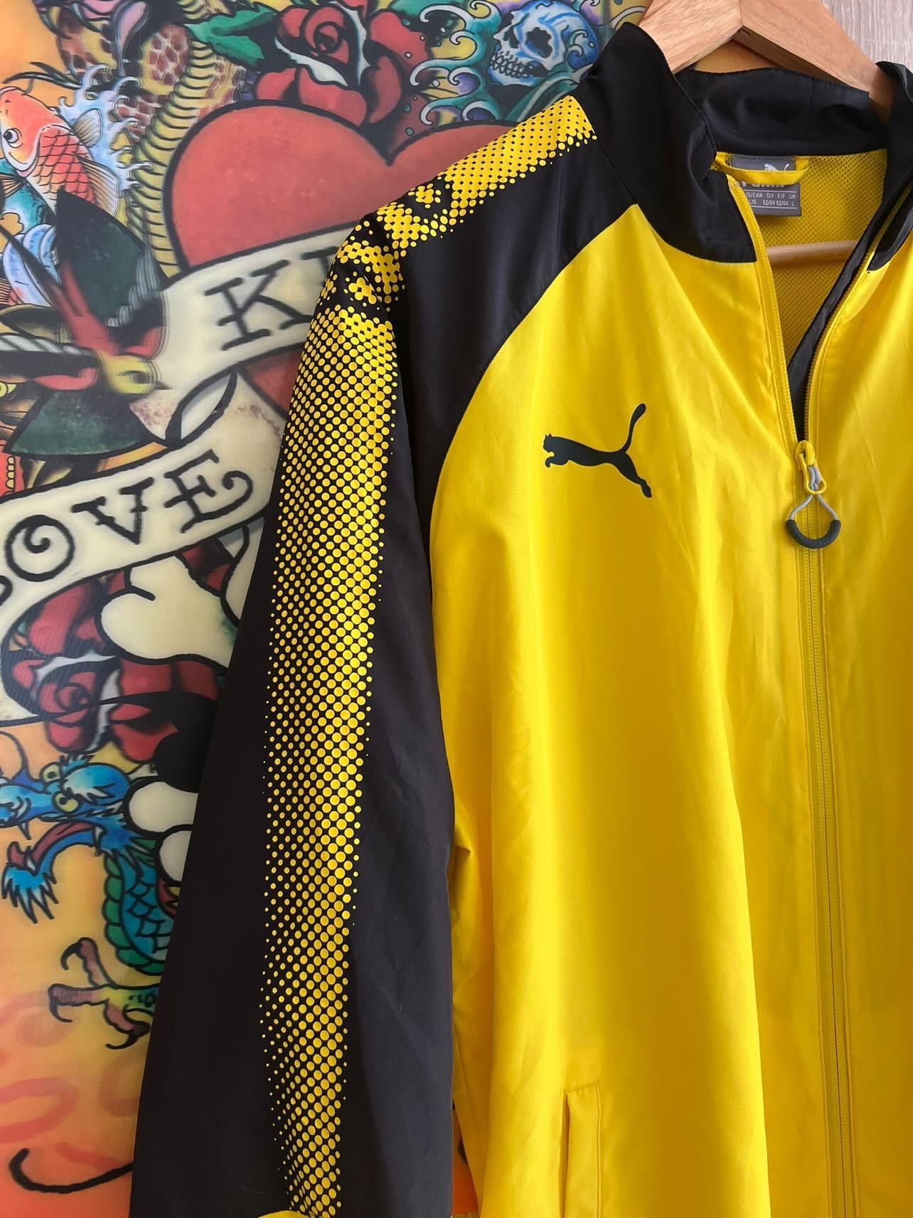 Puma PUMA BORUSSIA DORTMUND 2017/18 BVB soccer jacket Size US L / EU 52-54 / 3 - 9 Thumbnail