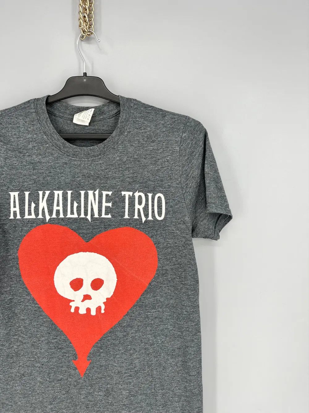 Vintage Vintage Alkaline Trio Classic Heartskull Tee Punk Rock Band Size US S / EU 44-46 / 1 - 5 Thumbnail