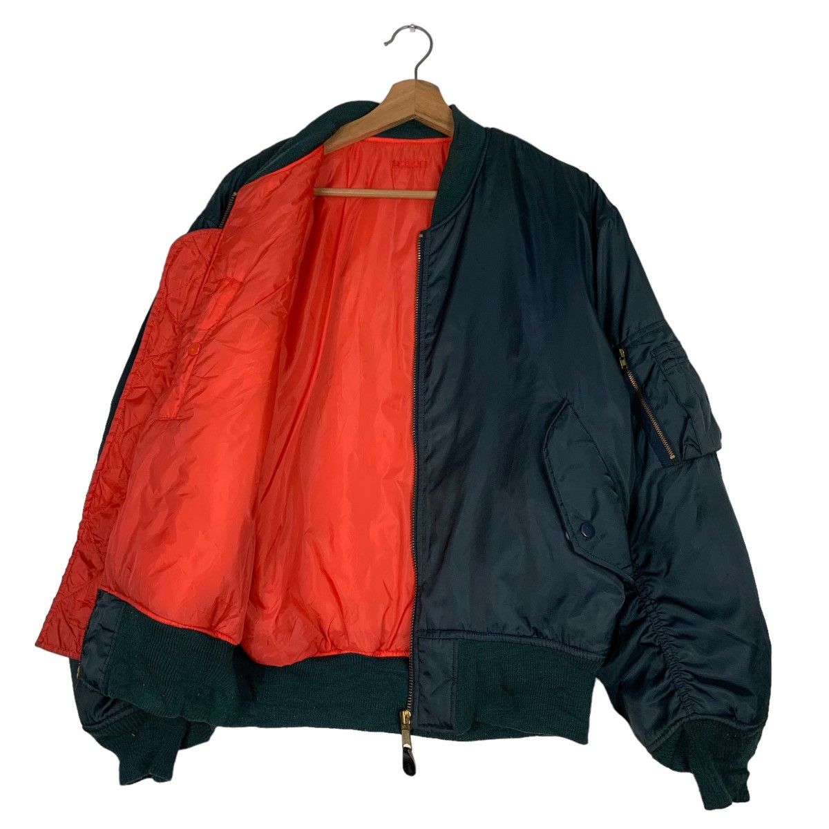 Vintage MACHOPE Air Force MA-1 Bomber Flight Jacket #0863-C39 Size US L / EU 52-54 / 3 - 9 Thumbnail