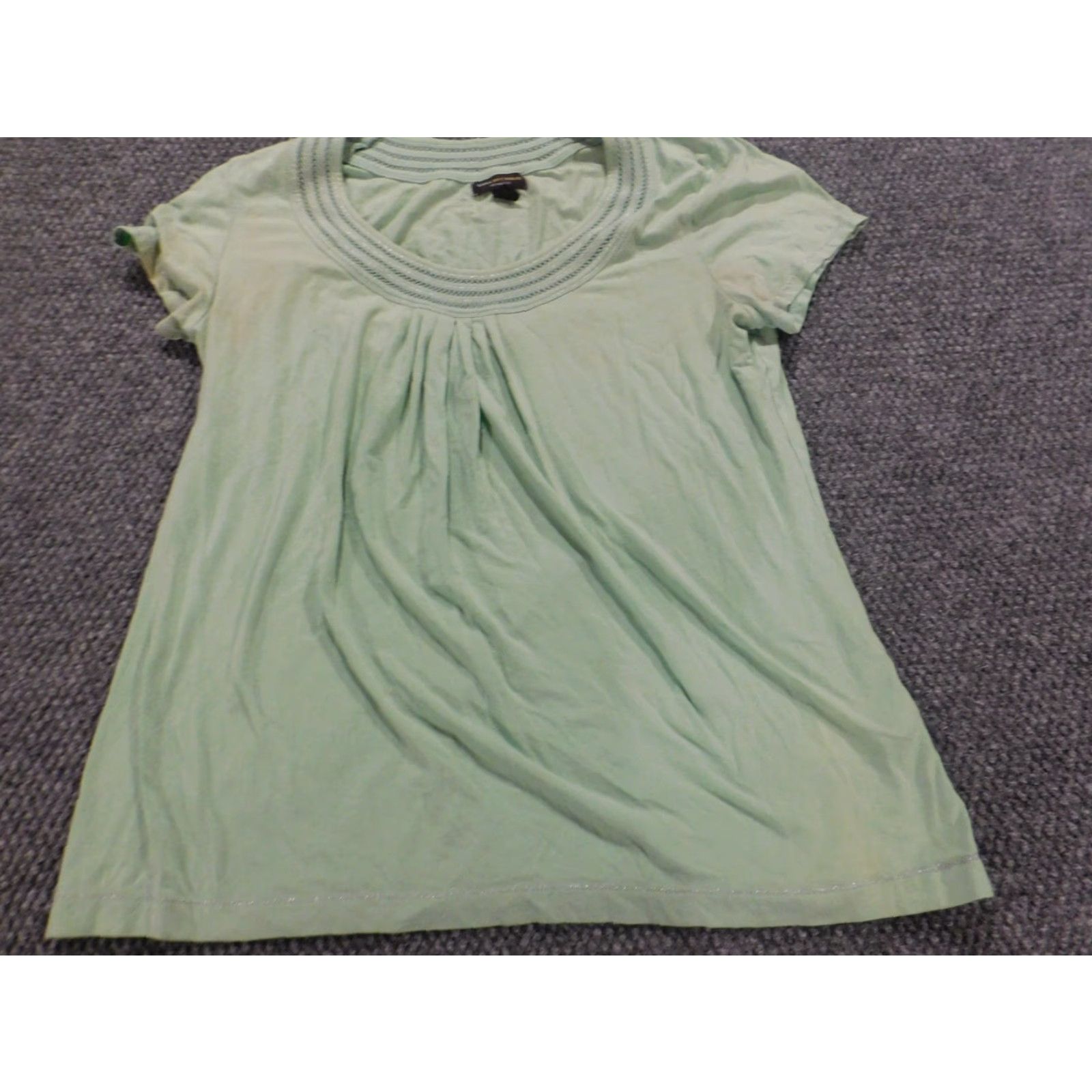 Vintage Dana Buchman Blouse Womens Medium Green Pullover Short Sleeve Round Neck Cotton Rayon Geometric Pattern Ruffle Stretch Casual Regular Vintage No Size M / US 6-8 / IT 42-44 - 3 Thumbnail