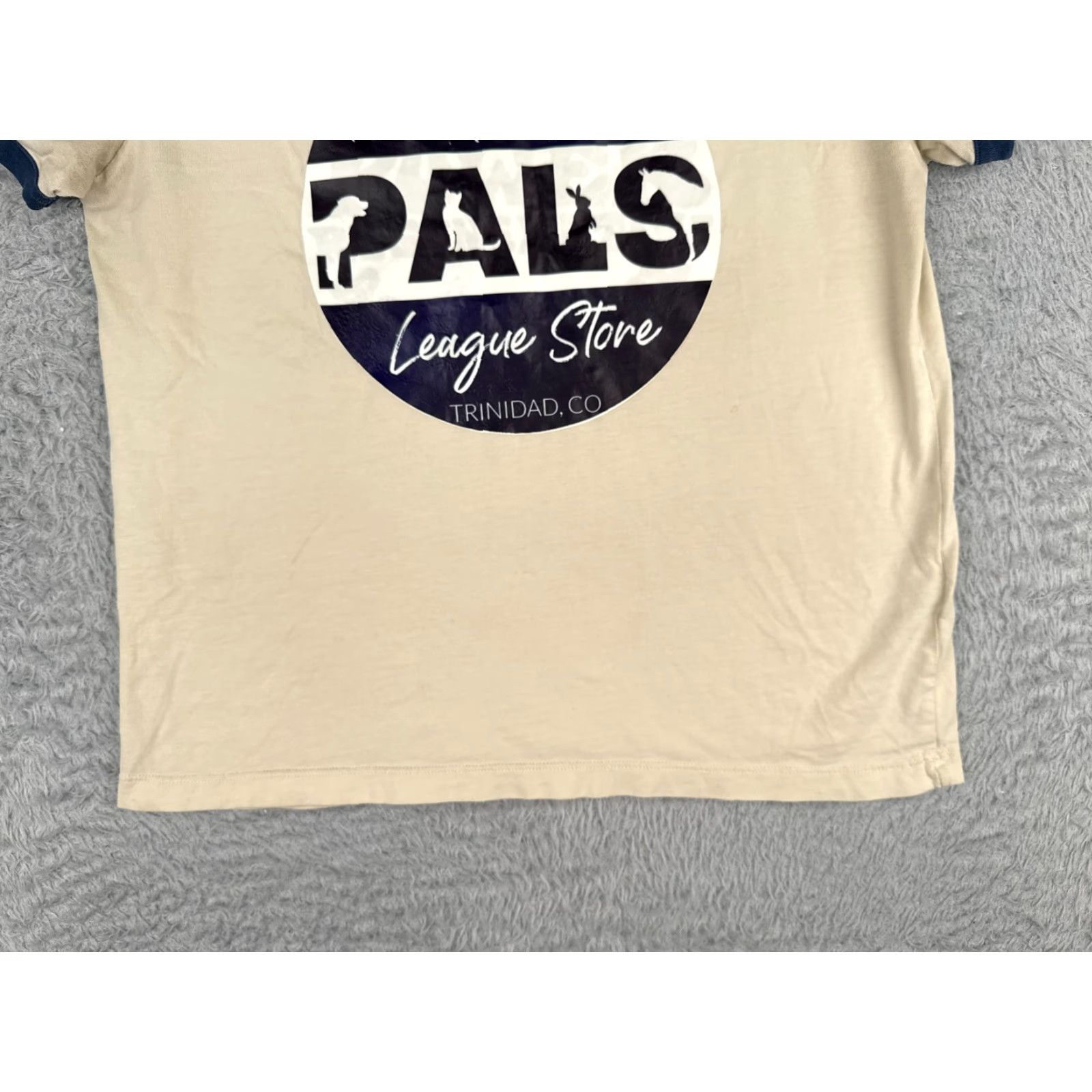 Patagonia Patagonia Shirt Women S Ivory Short Sleeve Crew Neck 100% Cotton Pals Store Vintage? No Size S / US 4 / IT 40 - 5 Thumbnail