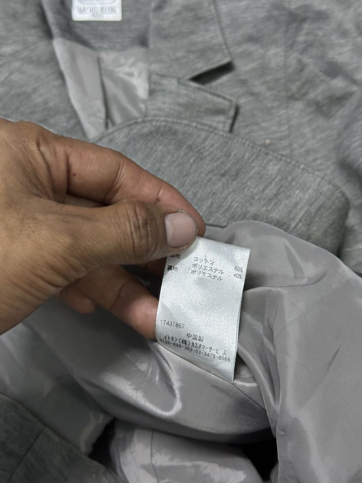 Michel Klein Michel Klein Suits. Size 40S - 4 Thumbnail