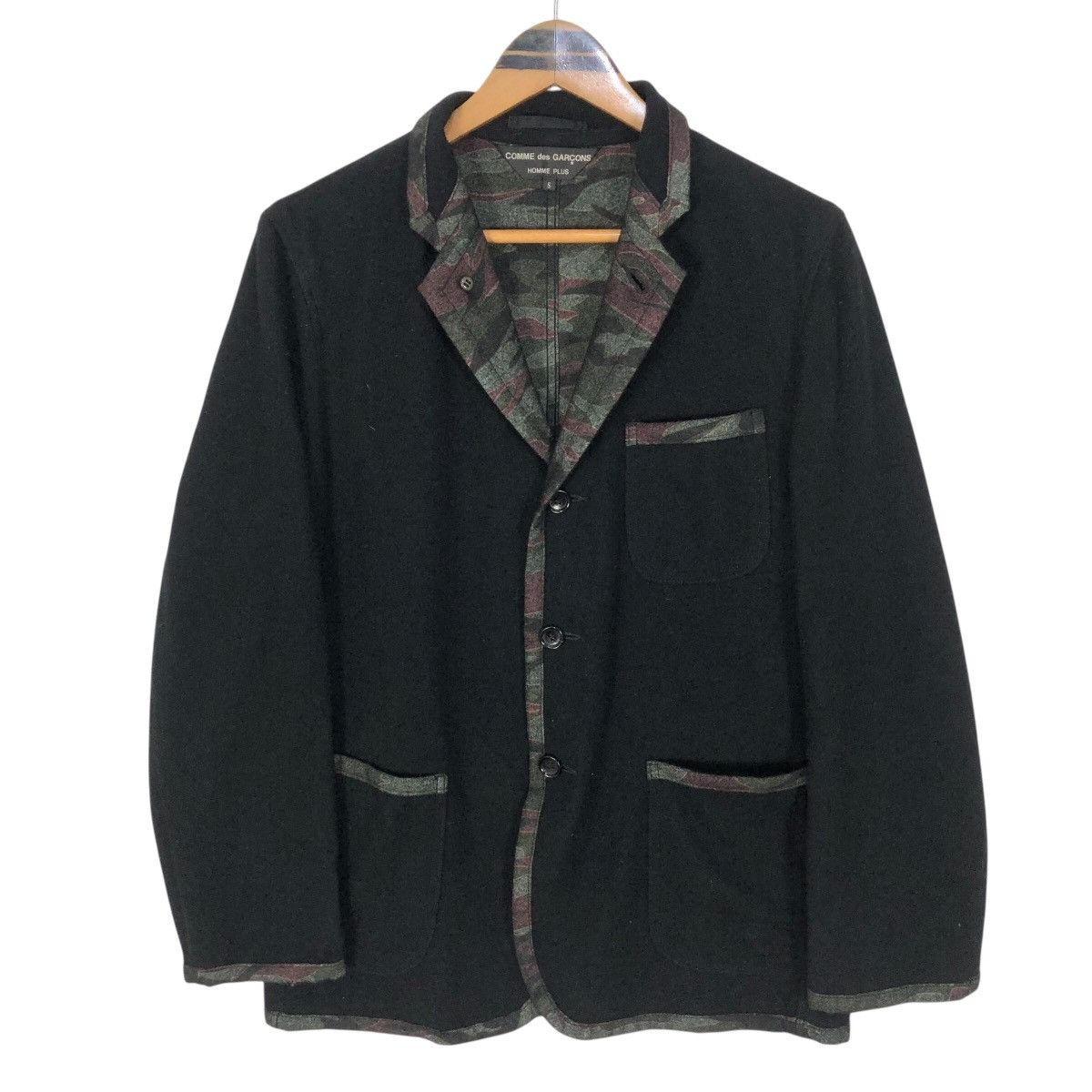Comme des Garcons Homme Plus Comme Des Garcons Homme Plus 2003 S/S Camouflage Jacket Size US S / EU 44-46 / 1 - 3 Thumbnail
