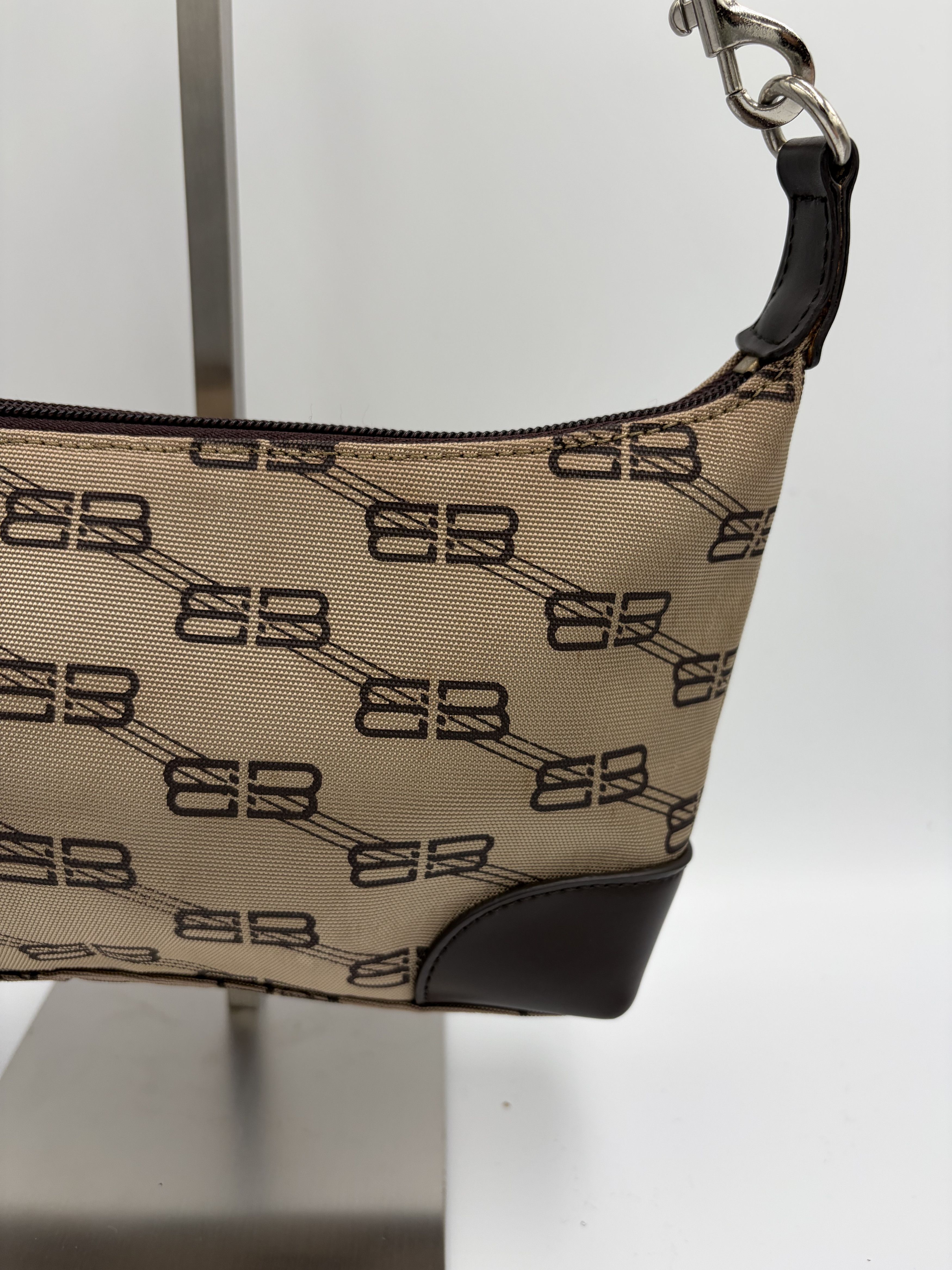 Balenciaga BALENCIAGA BB Monogram Mini Shoulder Bag Size ONE SIZE - 7 Thumbnail