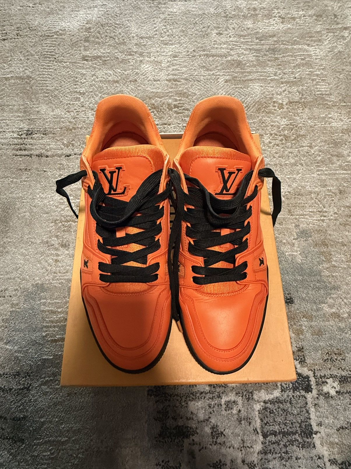 Louis Vuitton Louis Vuitton LV Trainer Size US 10 / EU 43 - 2 Thumbnail