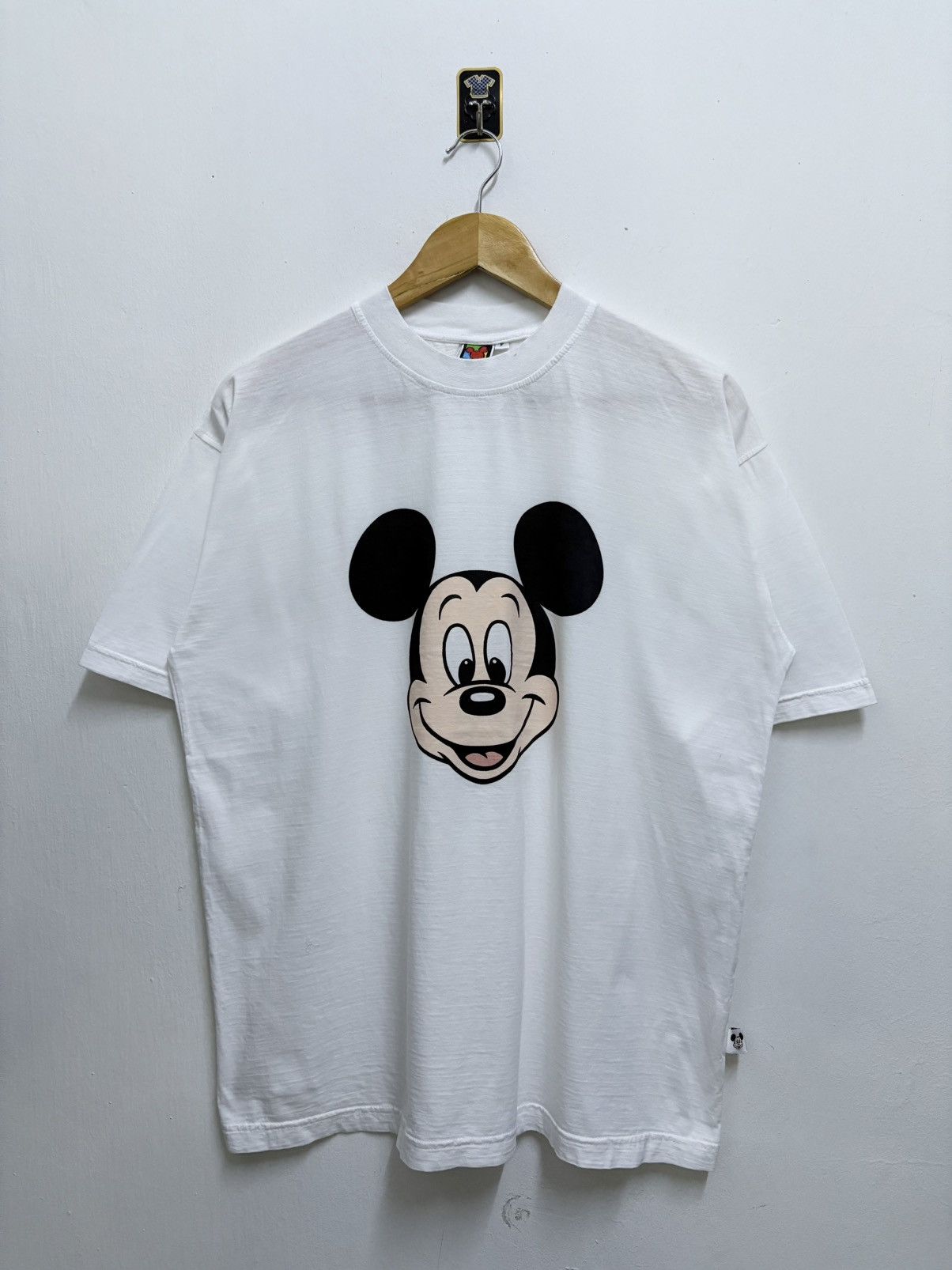 Disney Vintage 90's Disney Mickey Mouse - Huge Mickey Face T-Shirt Size US L / EU 52-54 / 3 - 1 Thumbnail