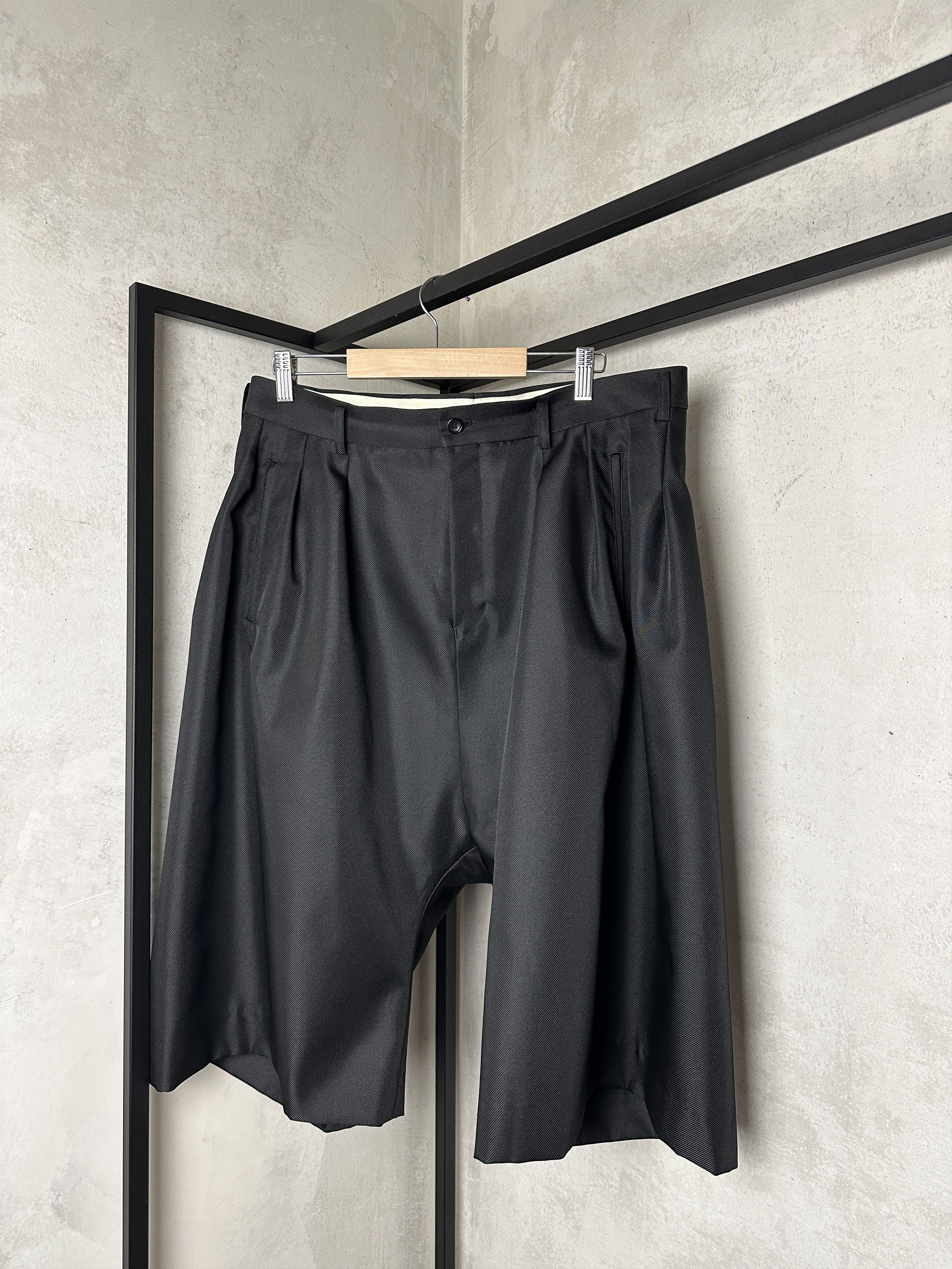 Comme des Garcons Homme Plus Comme Des Garcons Homme Plus Man Black Shorts & Skirts Size US 34 / EU 50 - 3 Thumbnail