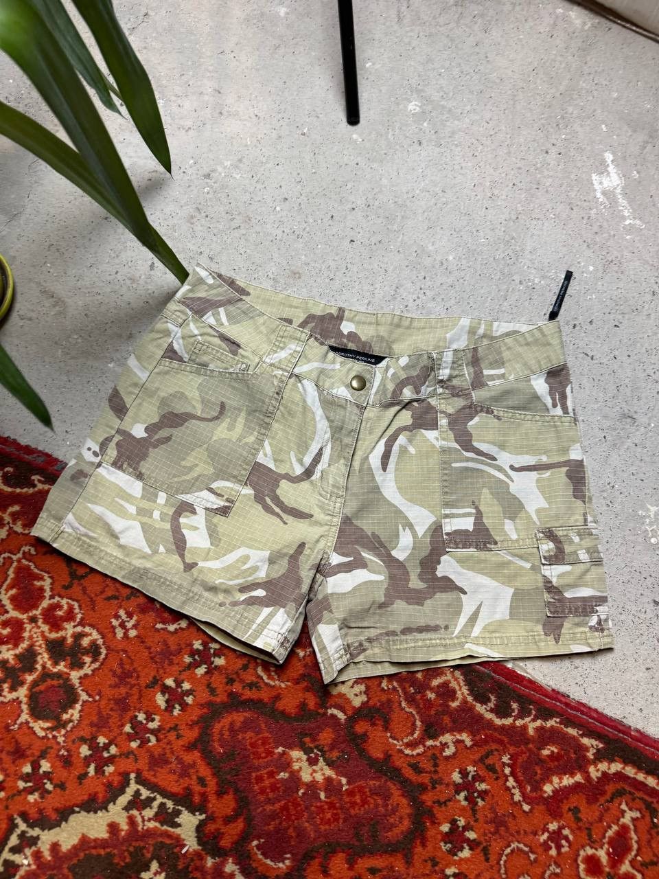 Other Vintage Y2K Dorothy Perkins Camo Military Carty Style shorts Size 32" / US 10 / IT 46 - 1 Thumbnail
