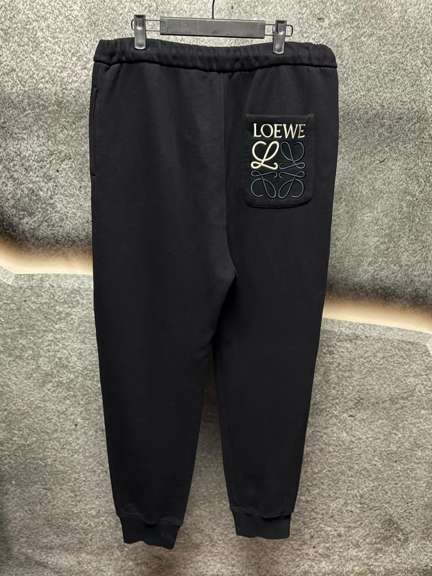 Loewe LOEWE Black Sweatpants L Size US 34 / EU 50 - 1 Thumbnail