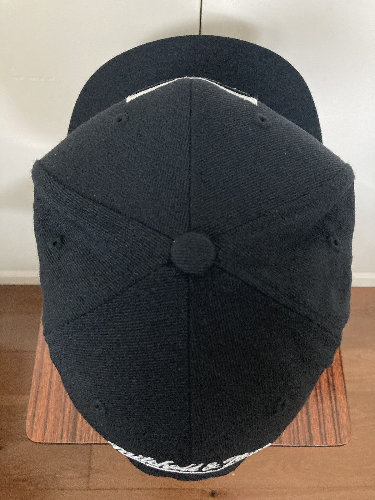 Mitchell & Ness LOS ANGELES KINGS LA MITCHELL & NESS SNAPBACK HAT CAP NHL Size ONE SIZE - 8 Thumbnail