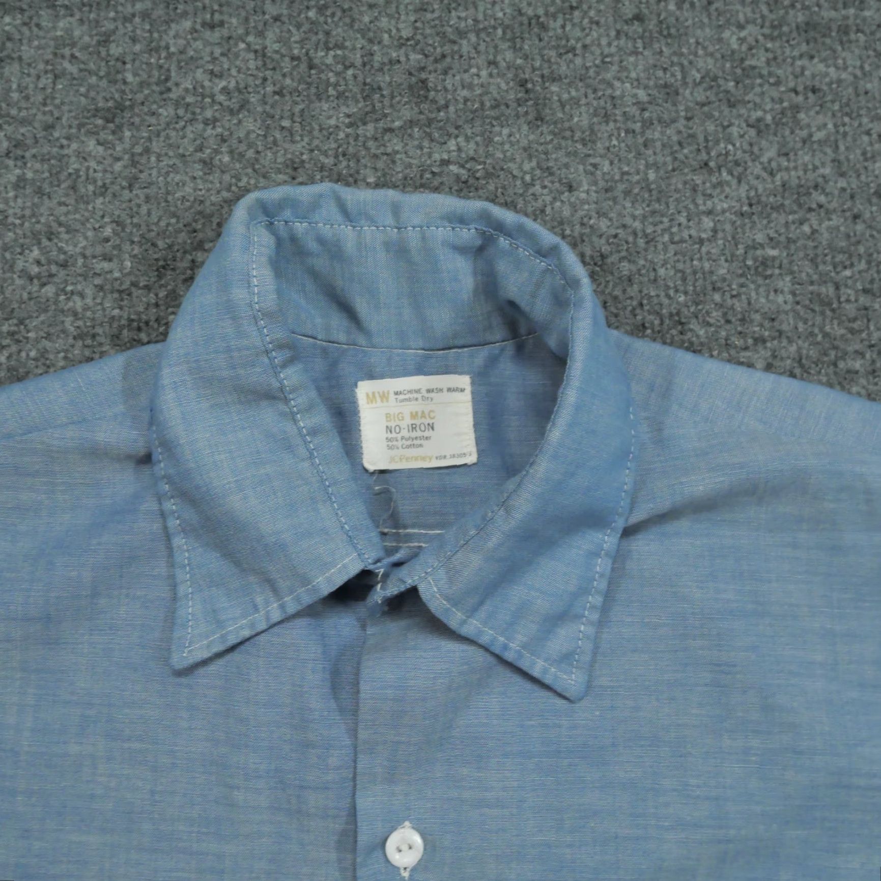 Vintage VINTAGE Big Mac Shirt Mens XL Blue Chambray Button Up Dog Puppy Art 70s Size US XL / EU 56 / 4 - 5 Thumbnail