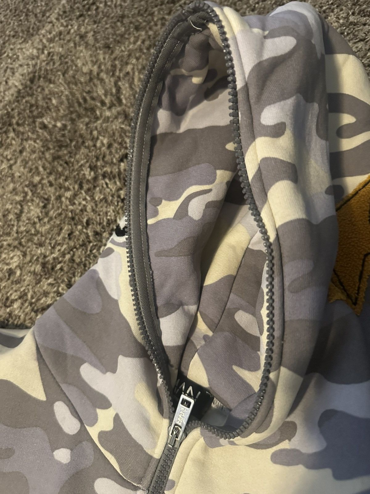 Boohoo Boohooman Full Zip Camo Hoodie Beige Tan Size Medium Men Size US M / EU 48-50 / 2 - 4 Thumbnail
