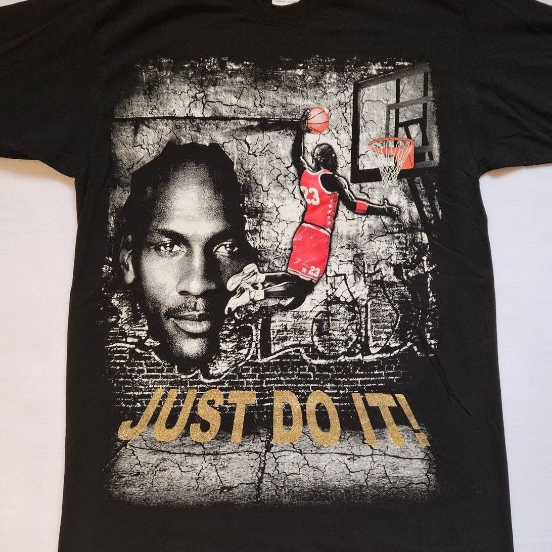 Vintage 90s Vtg Michael Jordan Chicago Bulls Black Tshirt Just Do It Size US XL / EU 56 / 4 - 2 Thumbnail