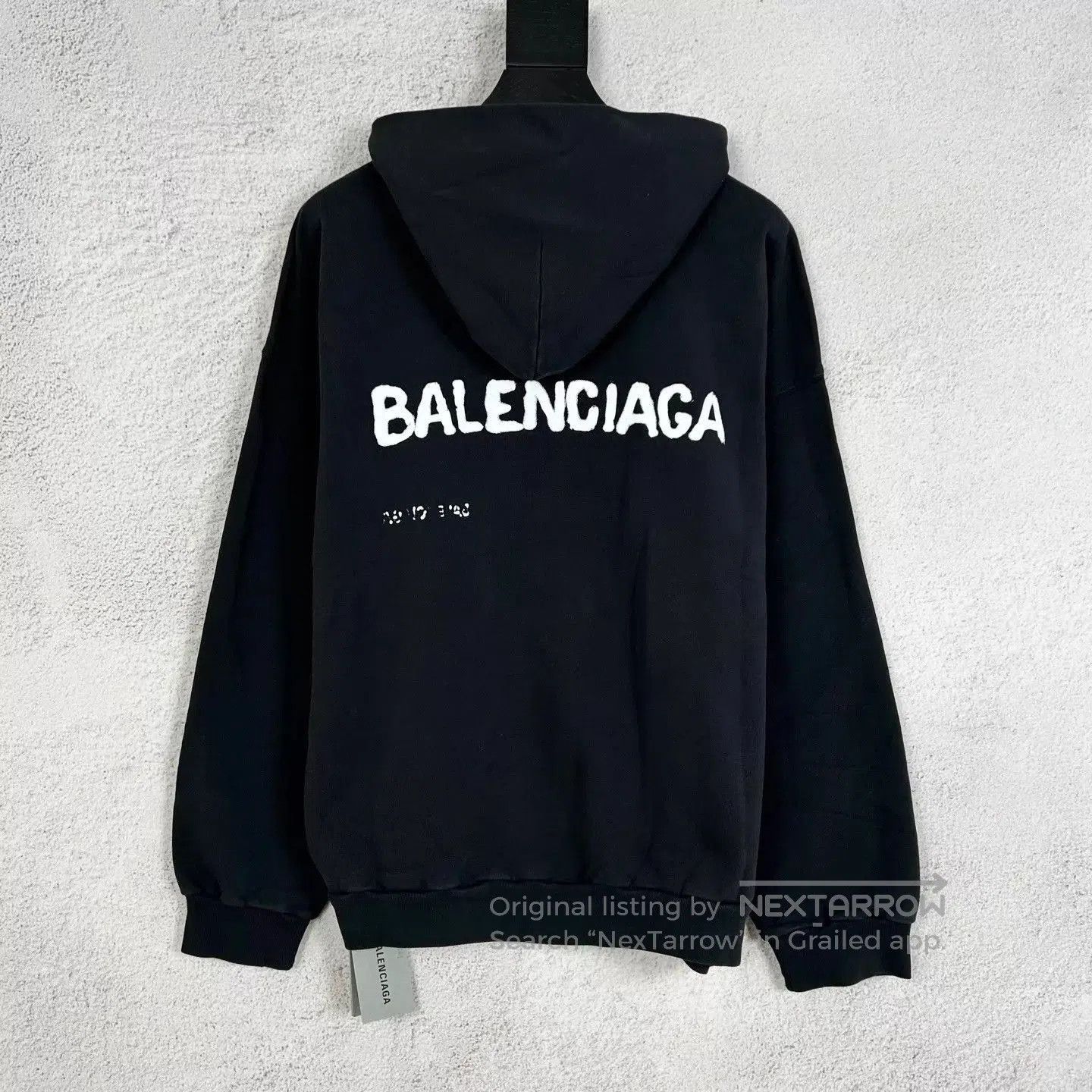 Balenciaga Black Graphic Print Hoodie with Hood and Pocket. Size US XS / EU 42 / 0 - 2 Thumbnail