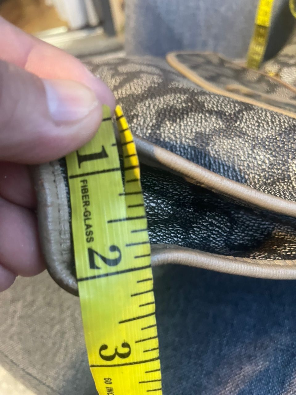 Yves Saint Laurent Authentic Yves Saint Laurent Clutch Size ONE SIZE - 4 Thumbnail