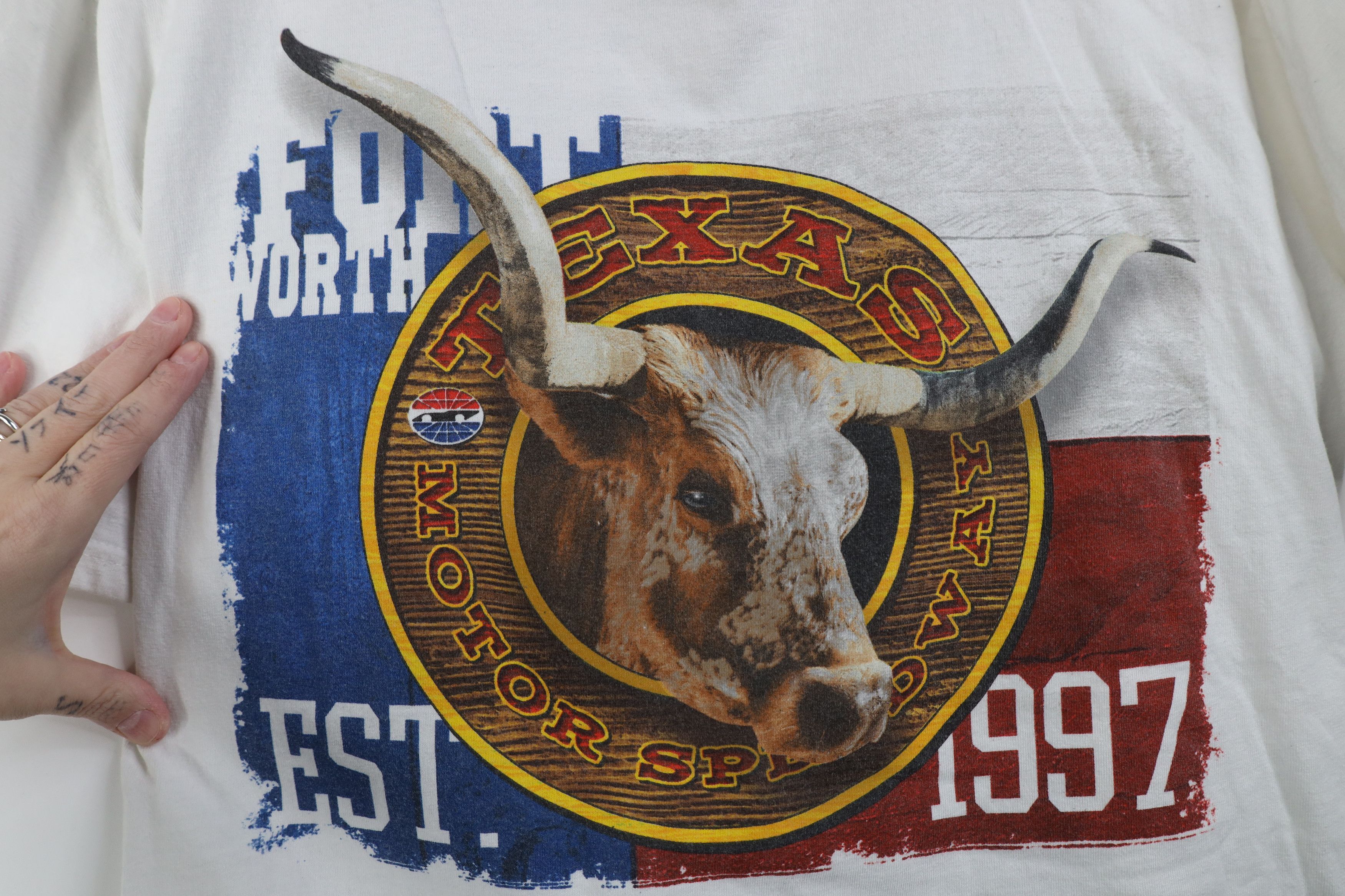 Vintage Vintage NASCAR All Over Print Texas Motor Speedway T-Shirt Size US L / EU 52-54 / 3 - 4 Thumbnail