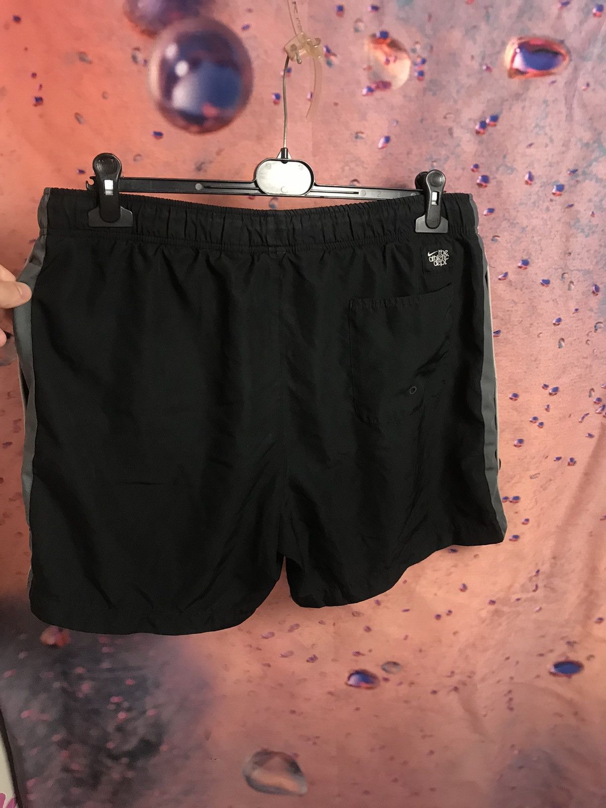 Vintage Vintage Nike Streetwear shorts Size US 34 / EU 50 - 5 Thumbnail
