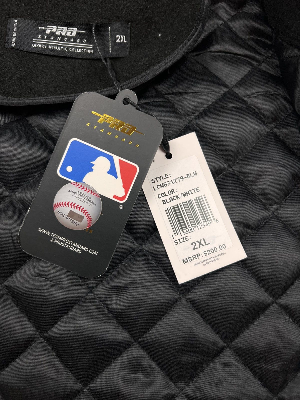 Pro Standard NWT Pro Standard Chicago White Sox Varsity Jacket Black 2XL Size US XXL / EU 58 / 5 - 12 Thumbnail