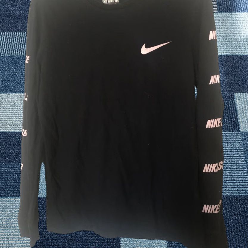 Nike VINTAGE Nike SB Tee Shirt Men Medium Black Logo LS Crew Neck Size US M / EU 48-50 / 2 - 1 Thumbnail