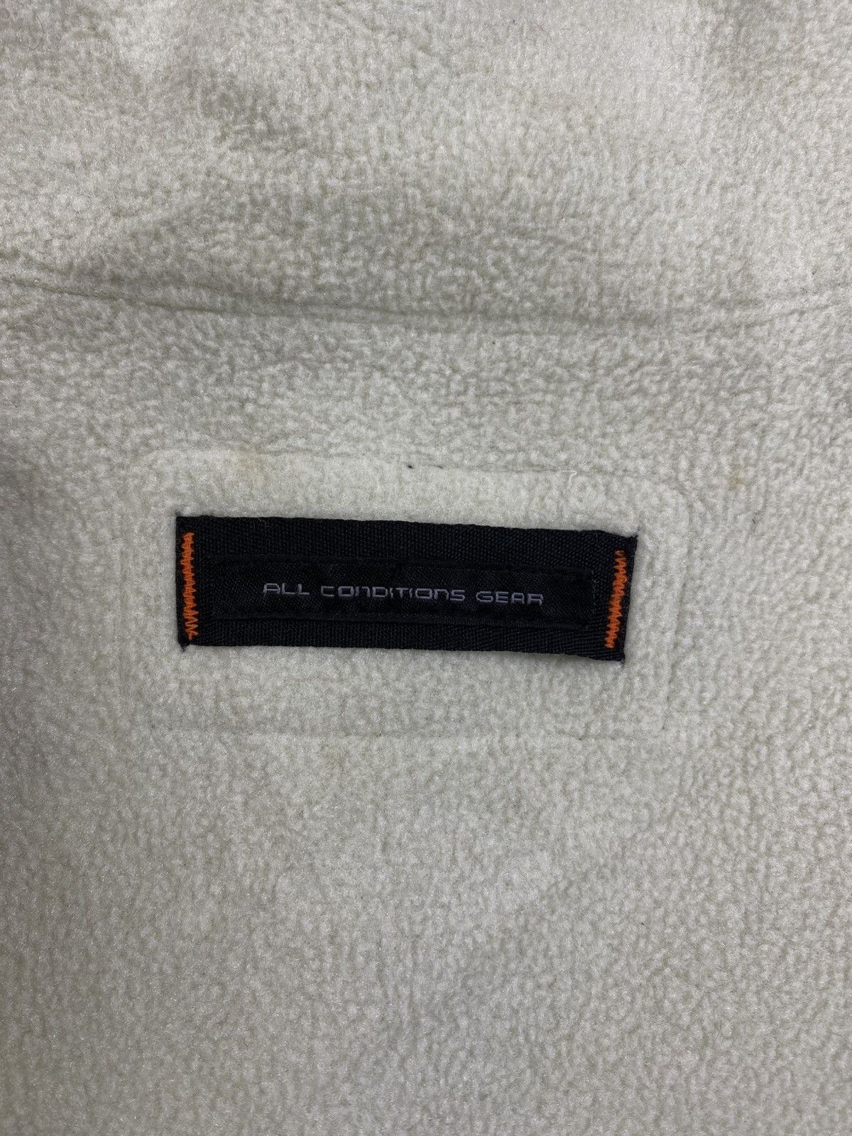 Nike Vintage Nike ACG Polartec Zipper Fleece Jacket Size US XL / EU 56 / 4 - 15 Thumbnail