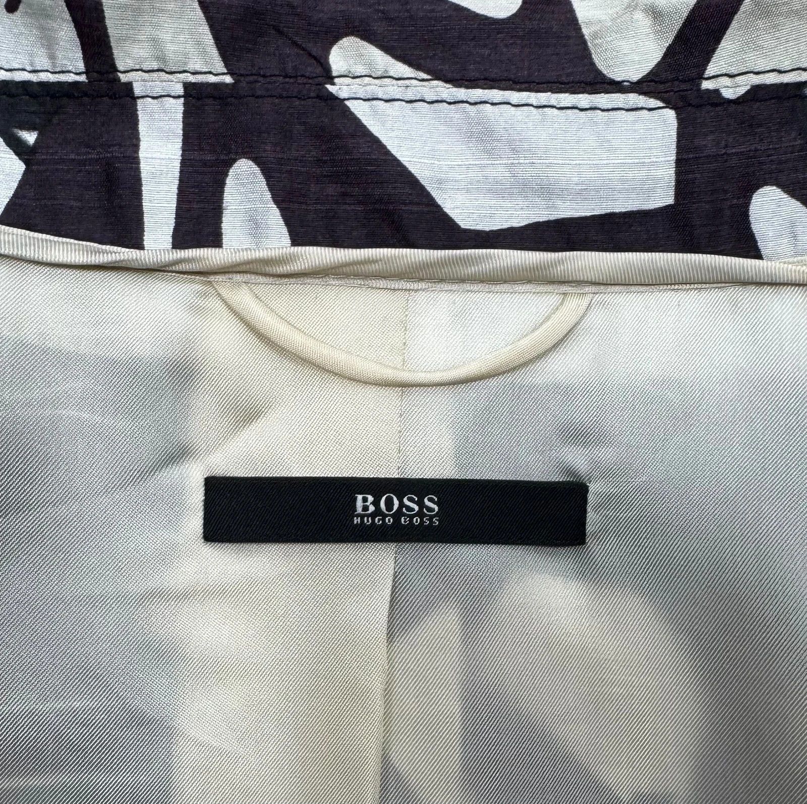 Hugo Boss Hugo Boss Silk Printed Belted Coat size UK10 IT42 Size M / US 6-8 / IT 42-44 - 13 Thumbnail