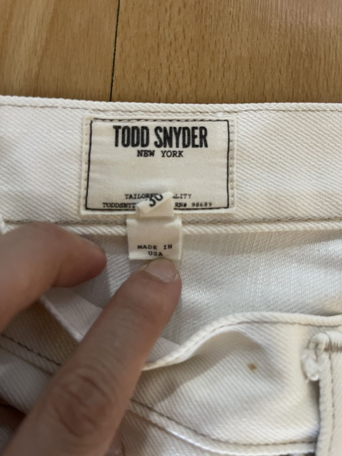 Todd Snyder Todd Snyder Frayed White Jeans Size US 30 / EU 46 - 7 Thumbnail