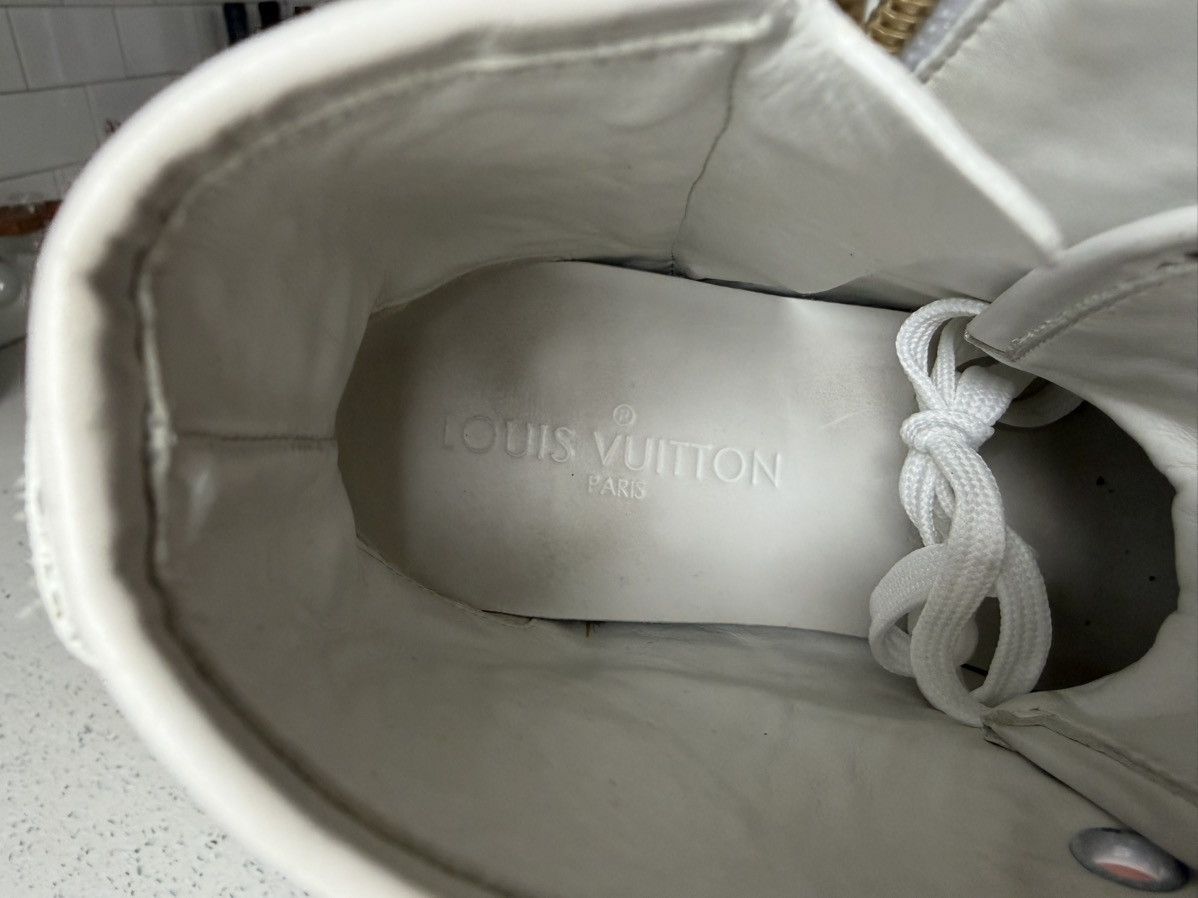 Louis Vuitton Louis Vuitton White Hi-Top Monogram Sneakers / Made in Italy Size US 7.5 / IT 37.5 - 8 Thumbnail