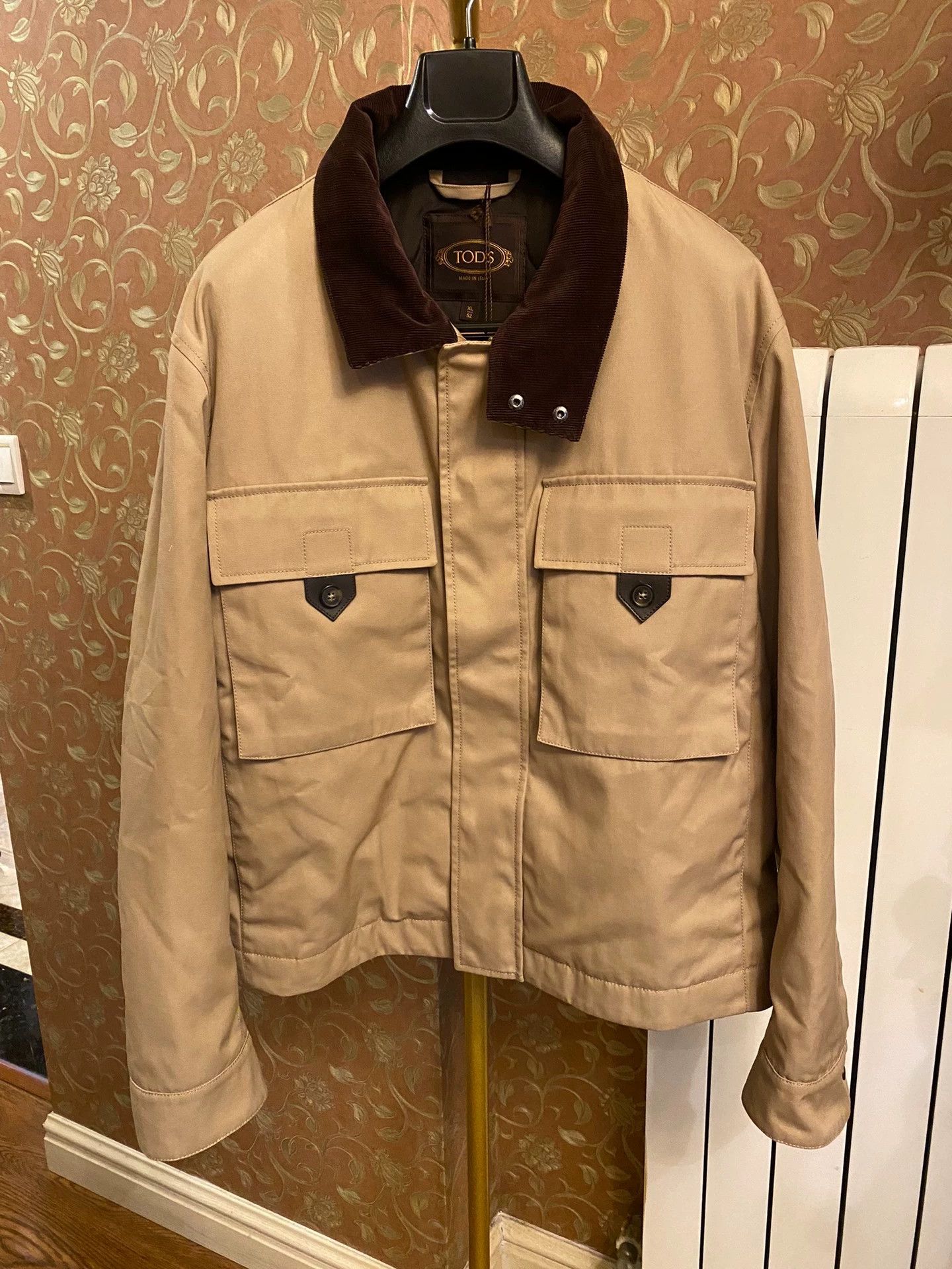 Tod's Tods Made in Italy Padded Oversized S Jacket Size US S / EU 44-46 / 1 - 1 Thumbnail