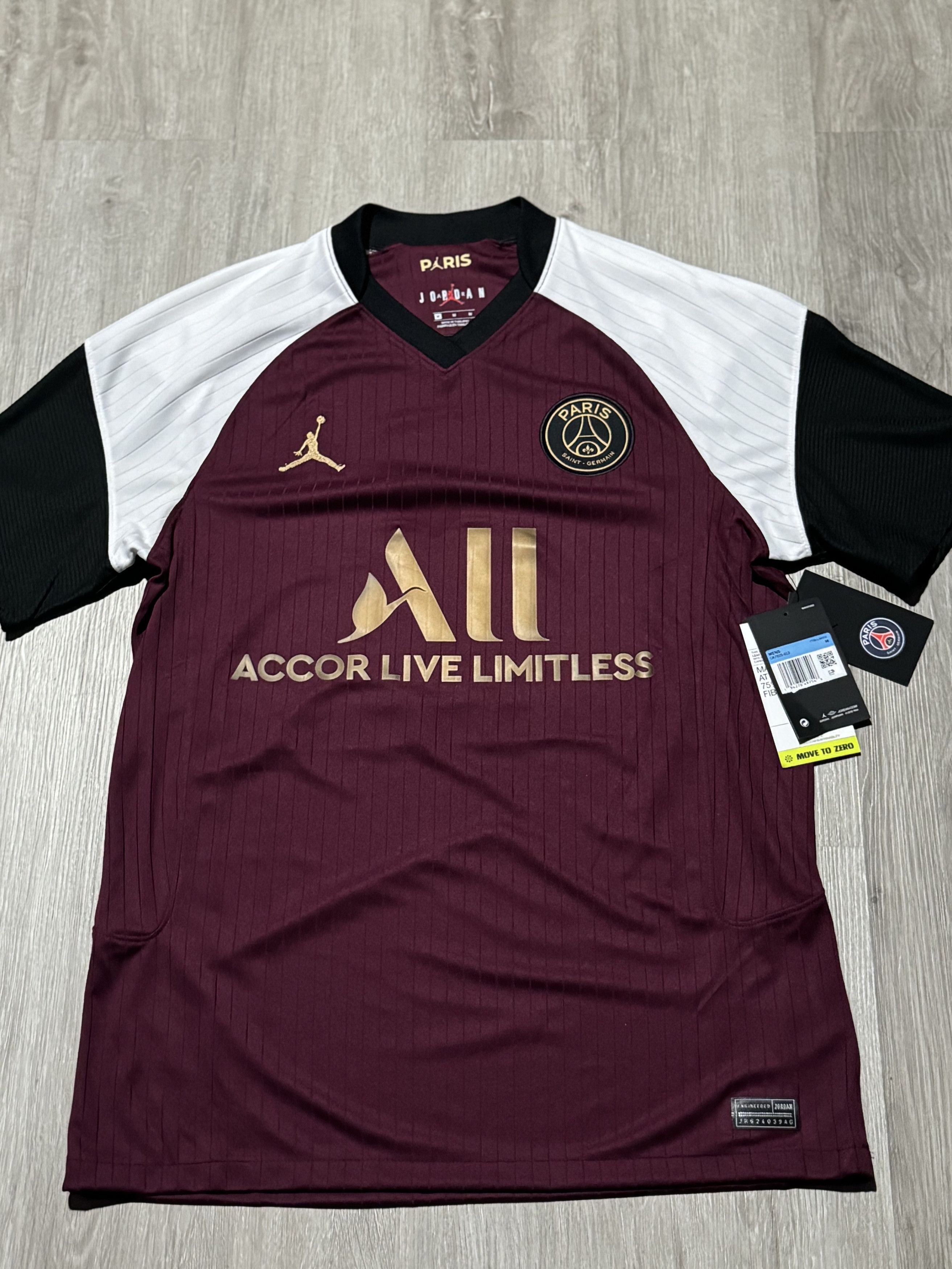 Nike Men's PSG 20/21 Mbappe 3rd Shirt sz M CK7825-612