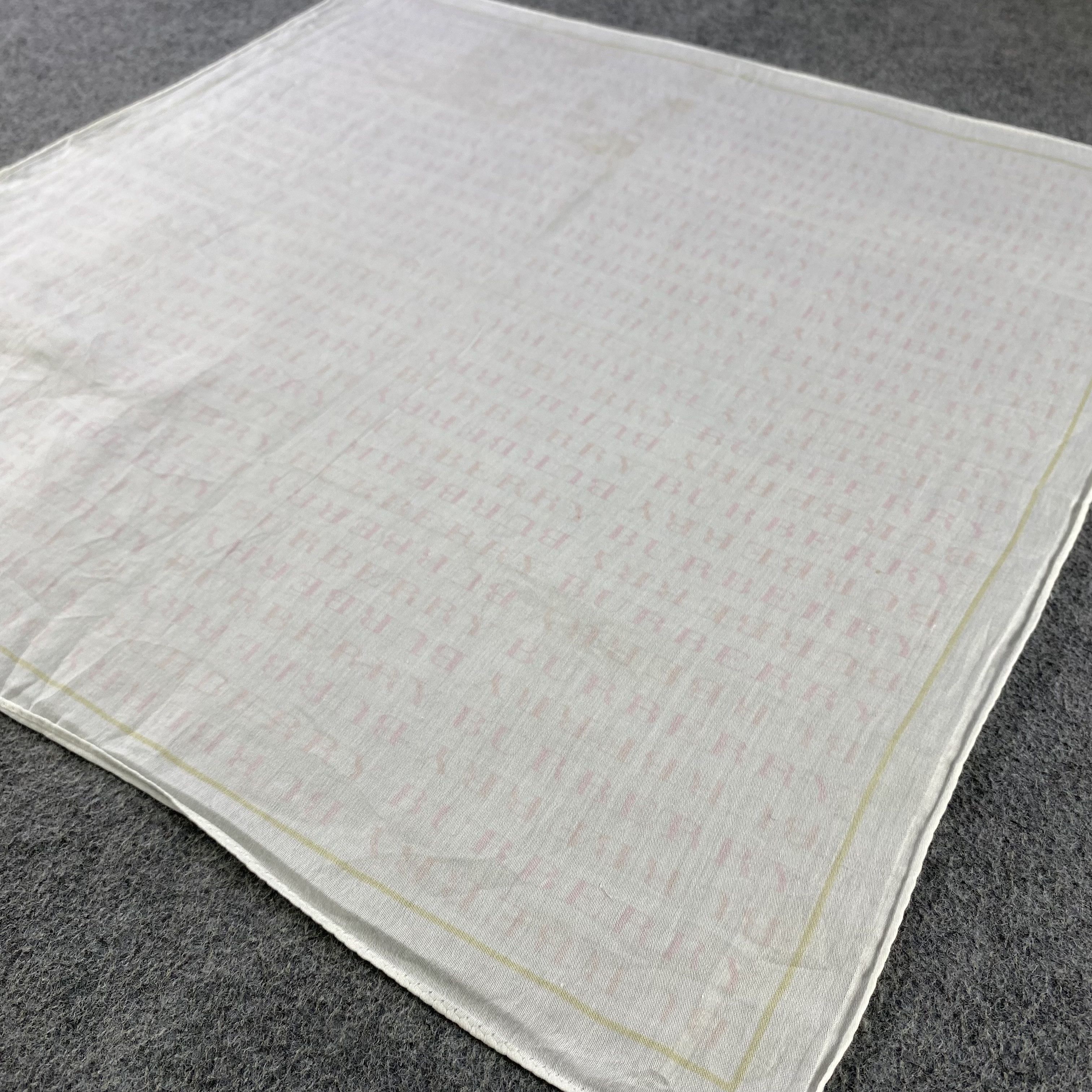 Burberry × Vintage Burberry Handkerchief/Neckerchief/Bandana HC875 Size ONE SIZE - 2 Thumbnail