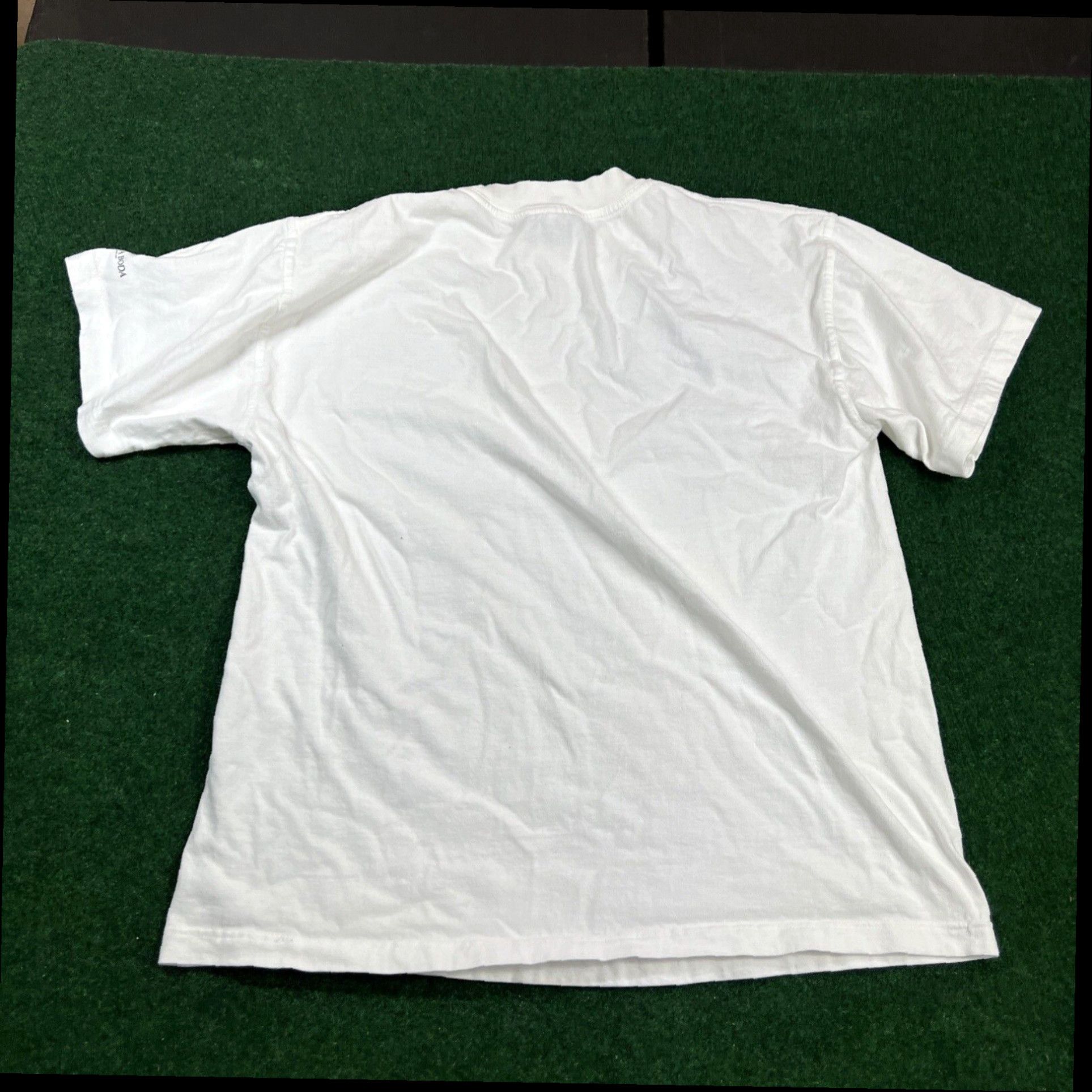 Hanes Vintage 1997 Kosta Boda Shirt Size Large Art Done By Anna Elurnet Very Rare Size US L / EU 52-54 / 3 - 8 Thumbnail