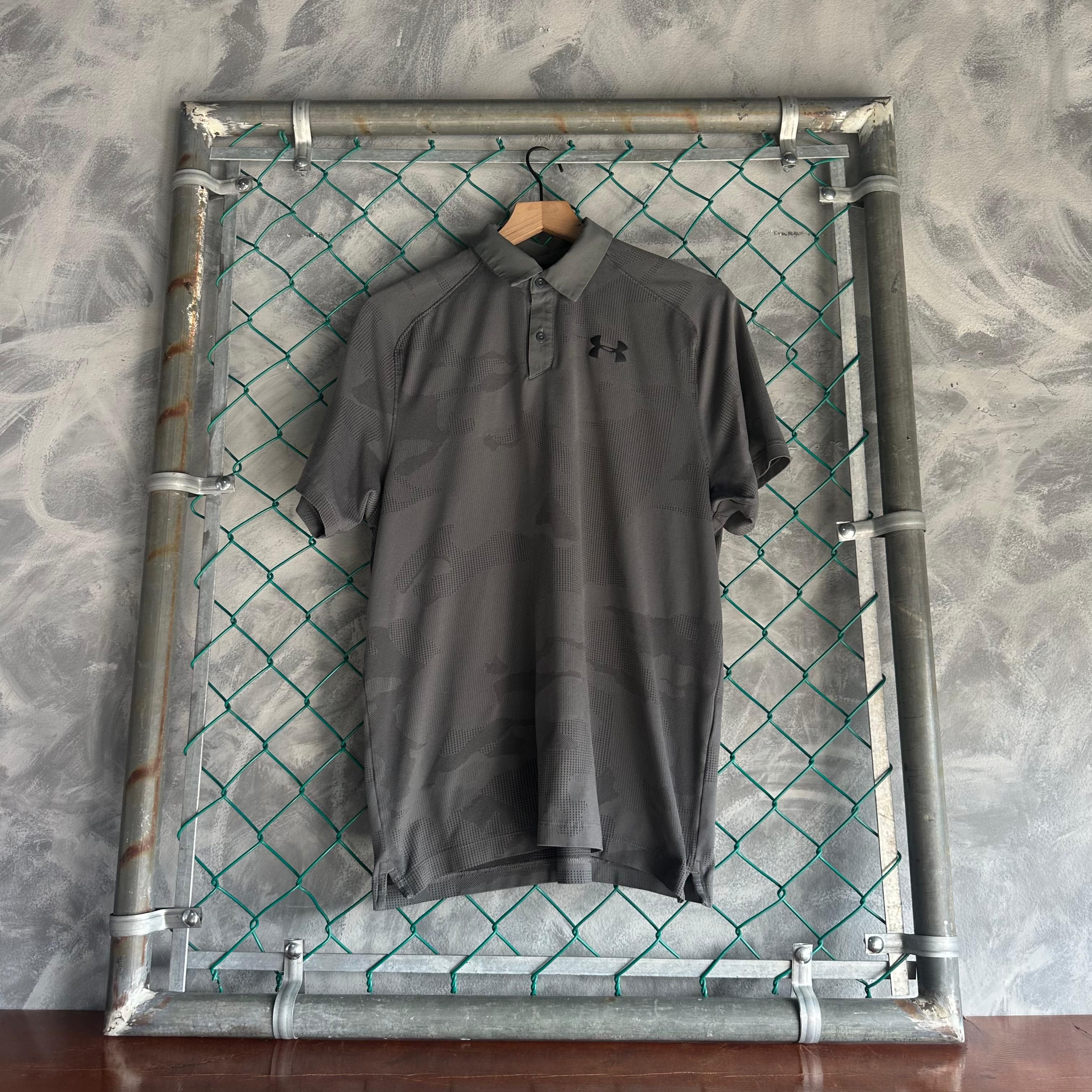 Under Armour Under Armour Golf Playoff Polo Shirt Men's L Gray Camo Print Size US L / EU 52-54 / 3 - 1 Thumbnail