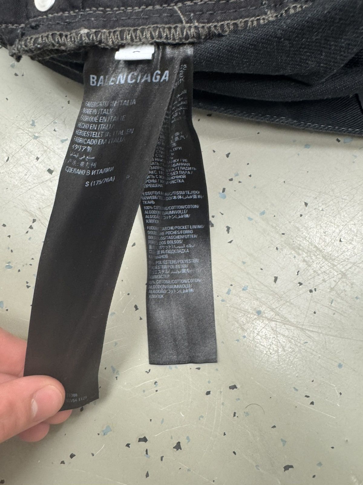 Balenciaga Balenciaga baggy jeans front pockets Size US 31 - 8 Thumbnail