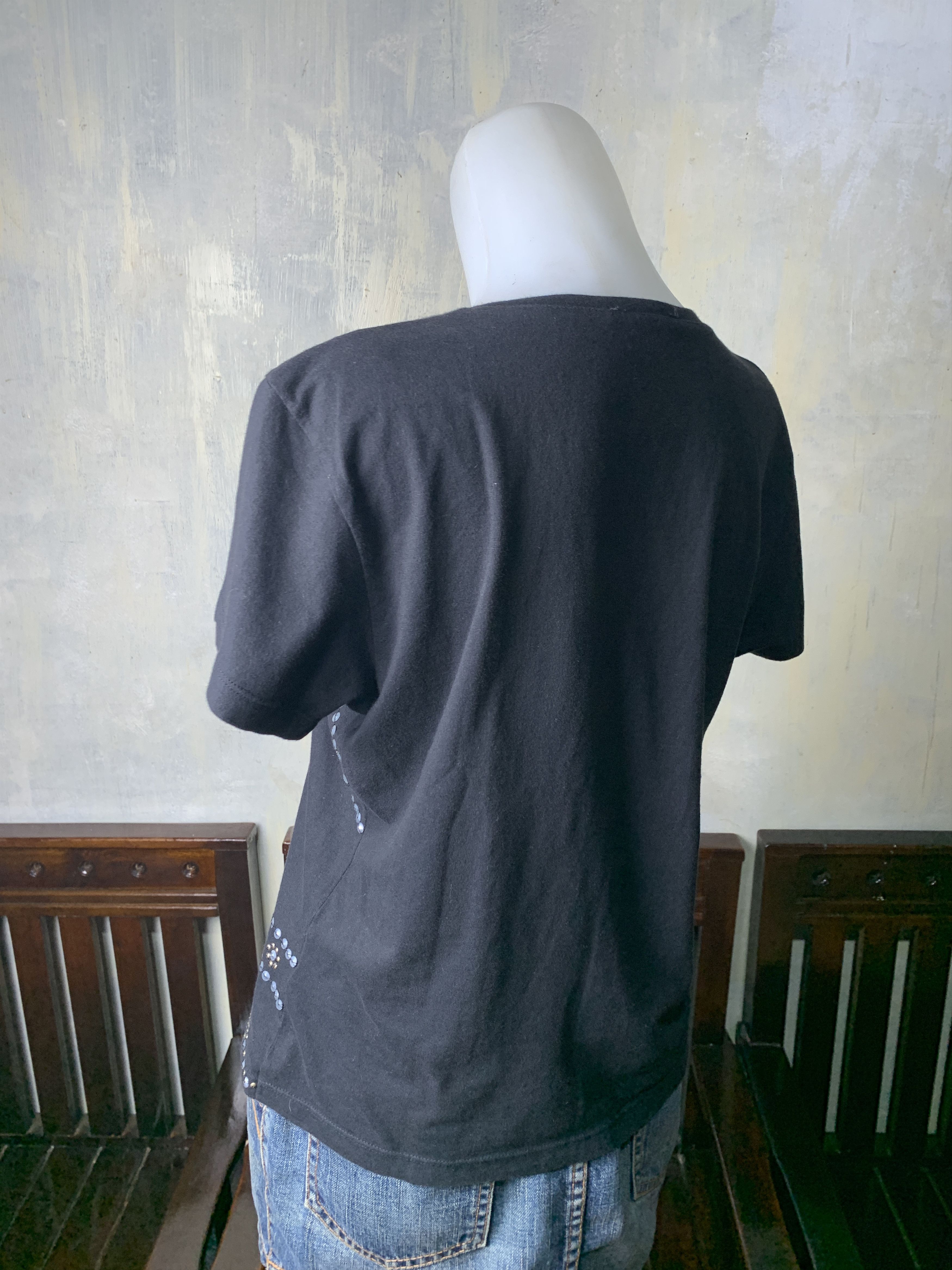 Japanese Brand Qubha Black Beady Fitted Tee (L) Size L / US 10 / IT 46 - 3 Thumbnail