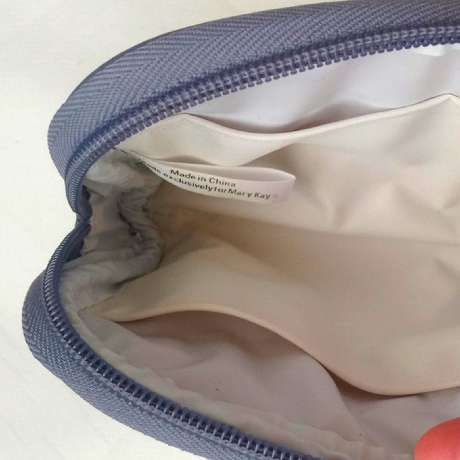 Other Lot 2 Mary Kay Purple Cosmetic Bag, Small and Medium Size ONE SIZE - 6 Thumbnail