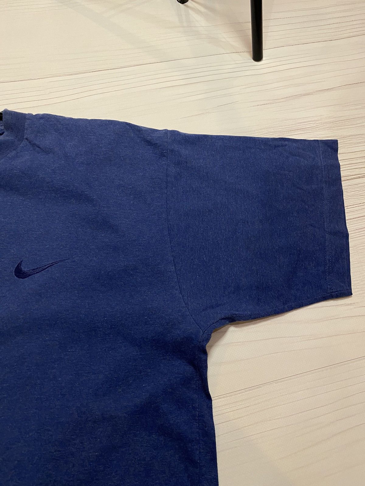 Nike Vintage Nike Oversize fit embroidered logo y2k t shirt Size US L / EU 52-54 / 3 - 6 Thumbnail