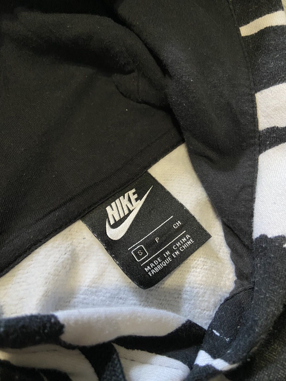 Nike Nike swoosh all over print hoodie Size US S / EU 44-46 / 1 - 3 Thumbnail
