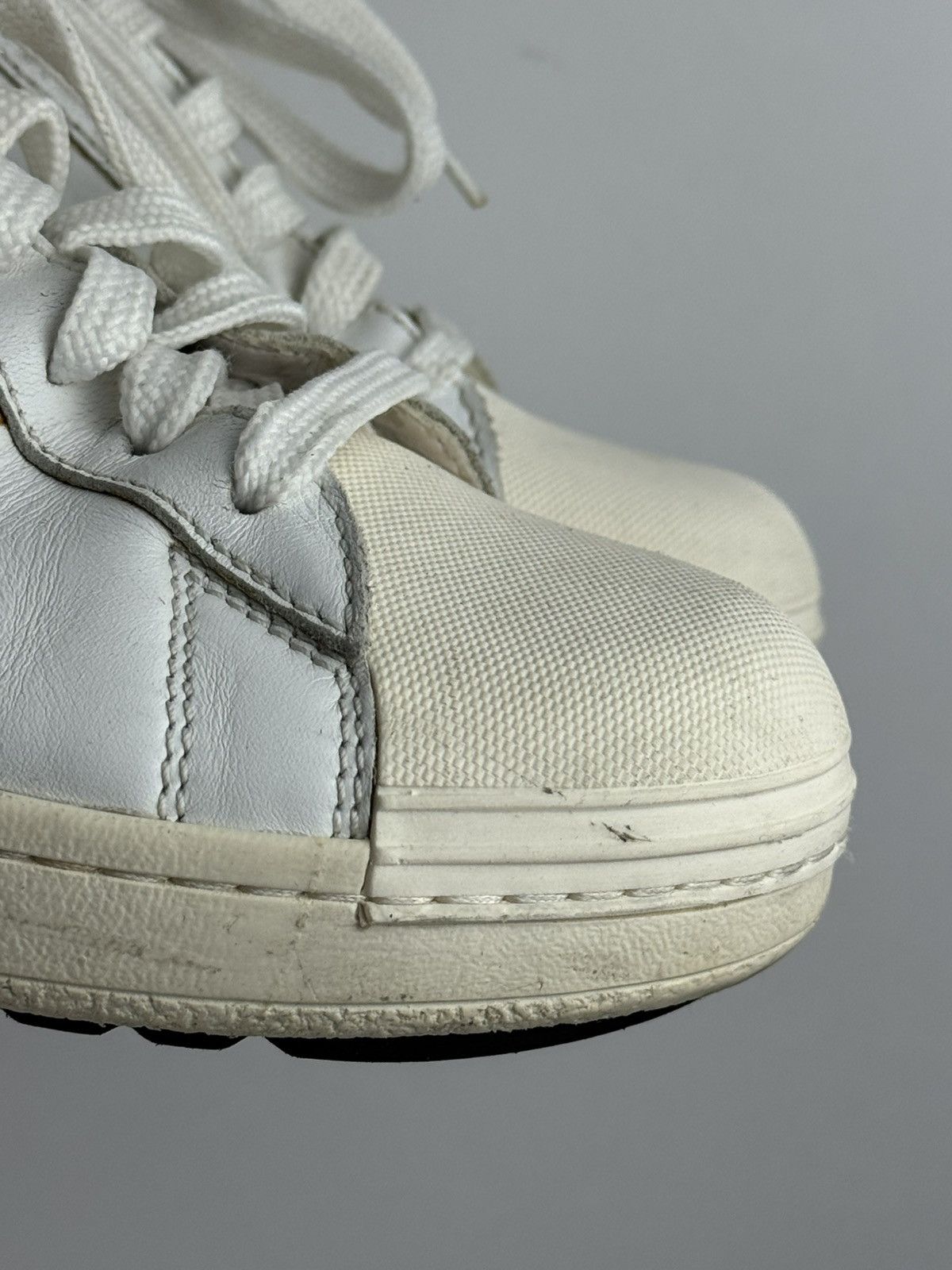 Moncler Moncler Angeline Leather Sneakers White Size US 7 / EU 40 - 18 Thumbnail