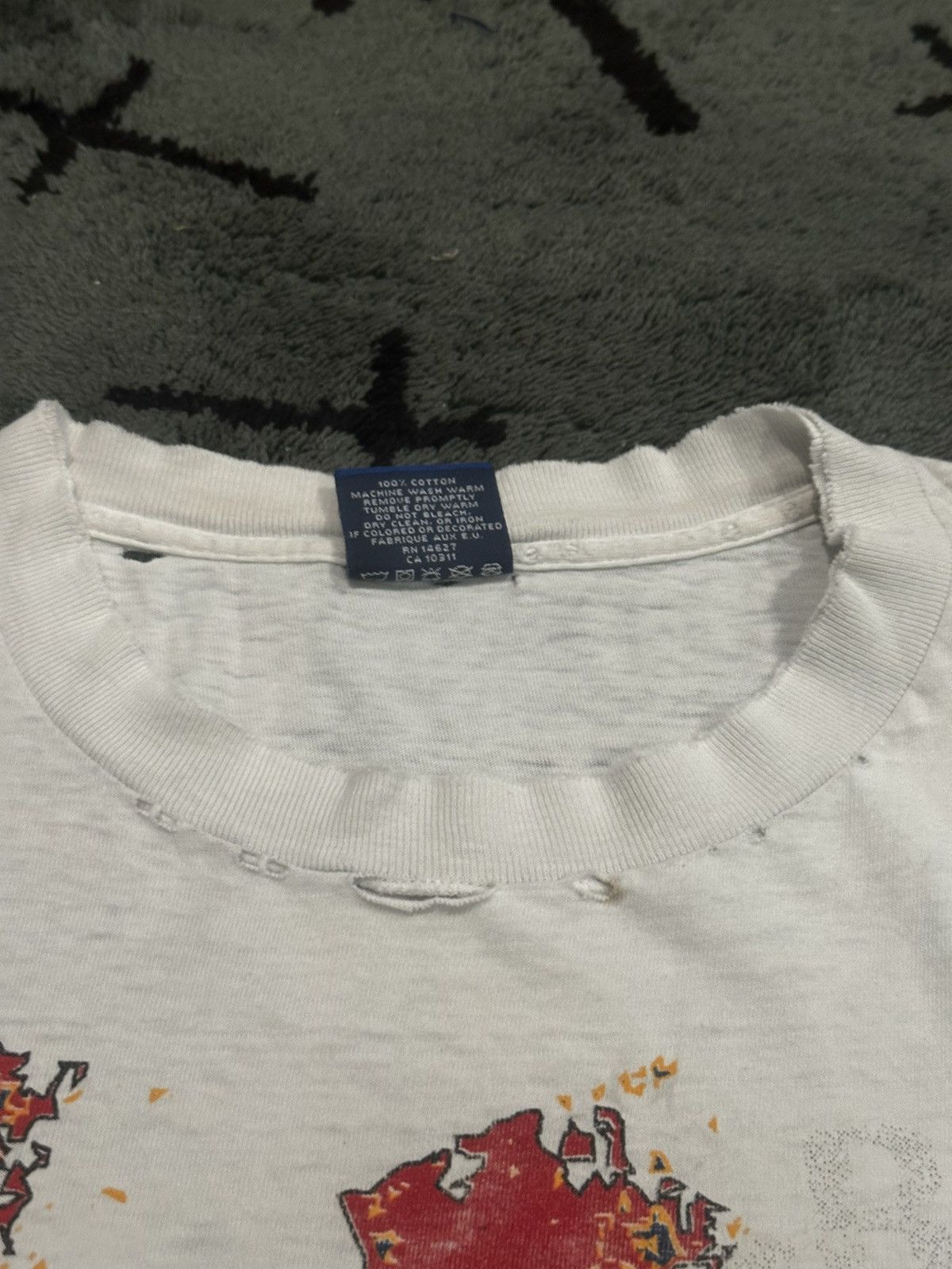 Umbro × Vintage Vintage 90’s Distressed Umbro Logo T-Shirt Size US L / EU 52-54 / 3 - 7 Thumbnail