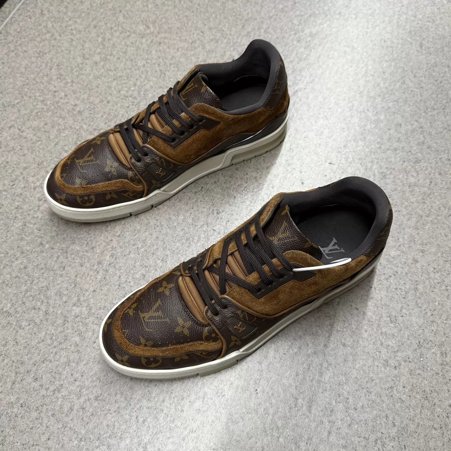 Louis Vuitton LV Trainer Brown Monogram UK10/44 Lightly Used Size US 11 / EU 44 - 5 Thumbnail