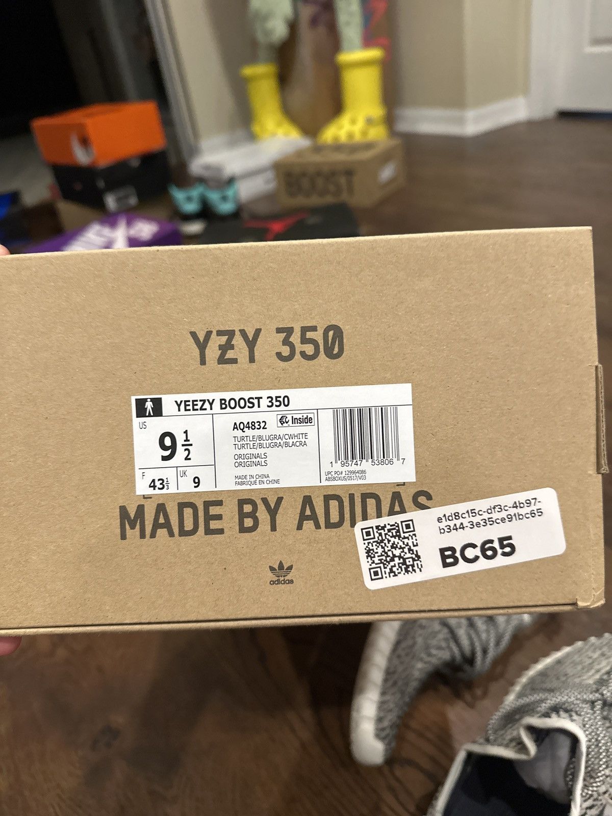 Adidas Yeezy 350 Turtle Dove Size US 9.5 / EU 42-43 - 6 Thumbnail