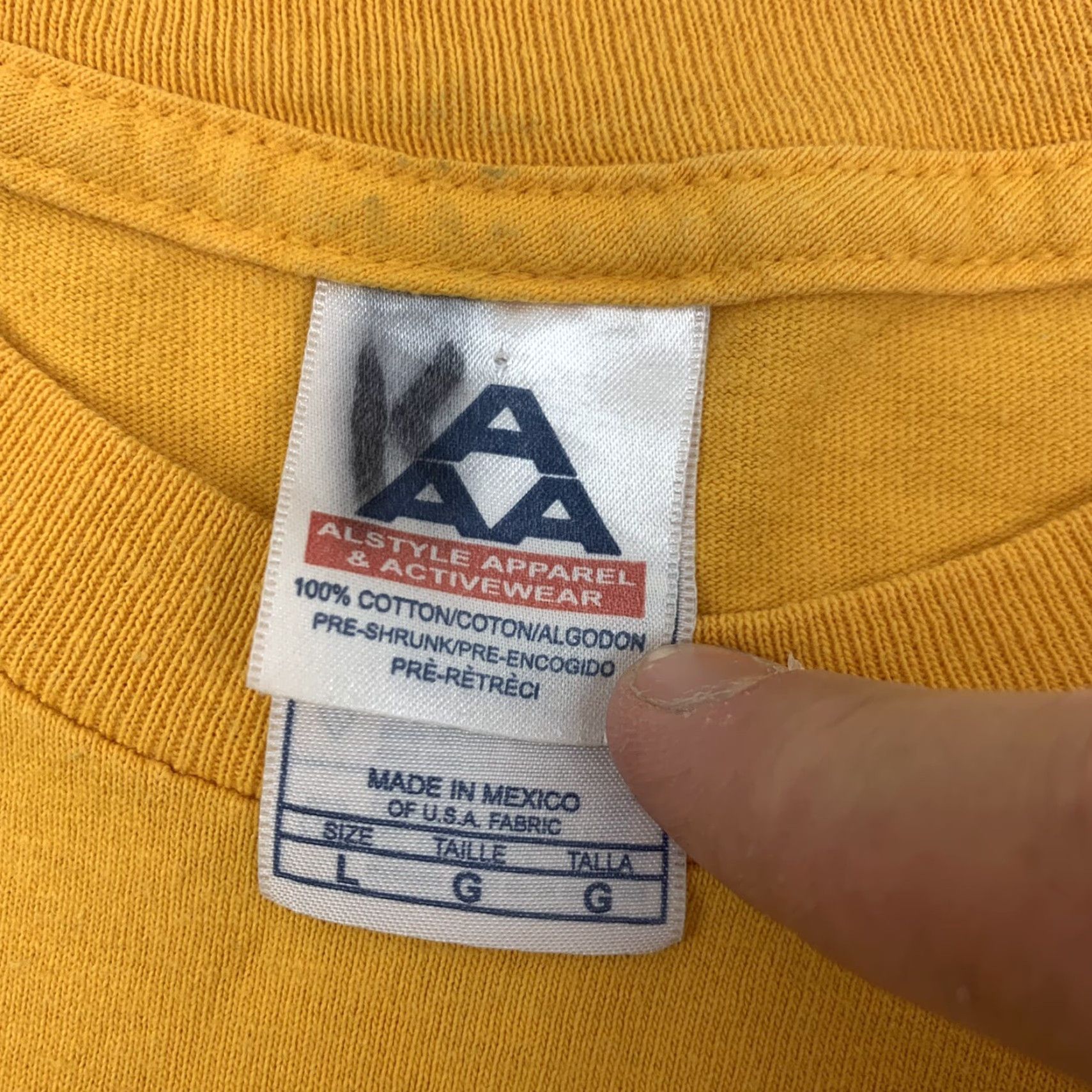 Vintage VINTAGE University of Pittsburgh T Shirt Mens Adult Large Yellow College Y2K USA University Pittsburgh Shirt Size US L / EU 52-54 / 3 - 3 Thumbnail