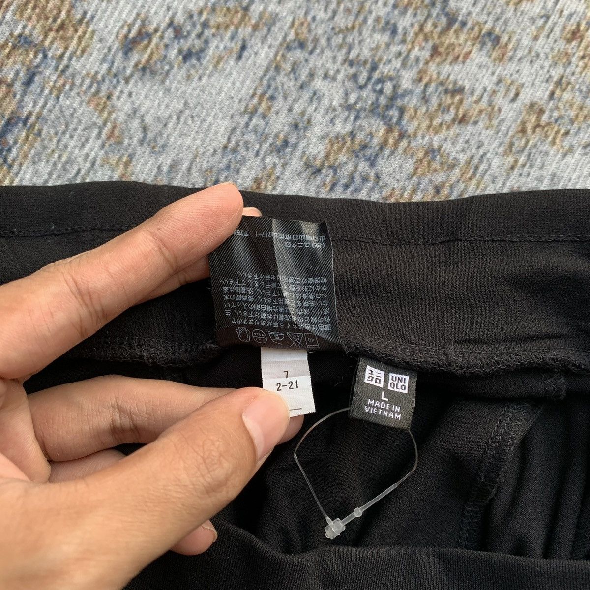 Japanese Brand Rare Japanese Brand Uniqlo Yohji Style SS 2021 Wide Pants Size US 34 / EU 50 - 8 Thumbnail