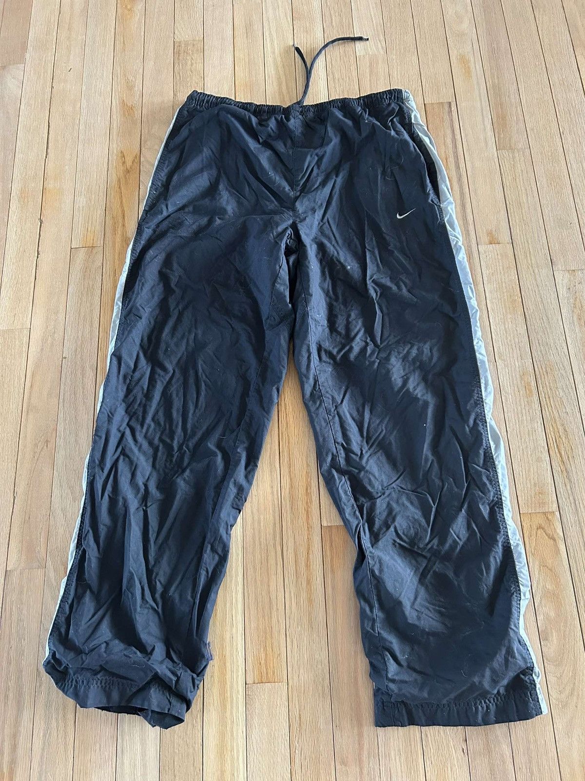 Nike Vintage Nike baggy tracksuit pants Size US 32 / EU 48 - 1 Thumbnail