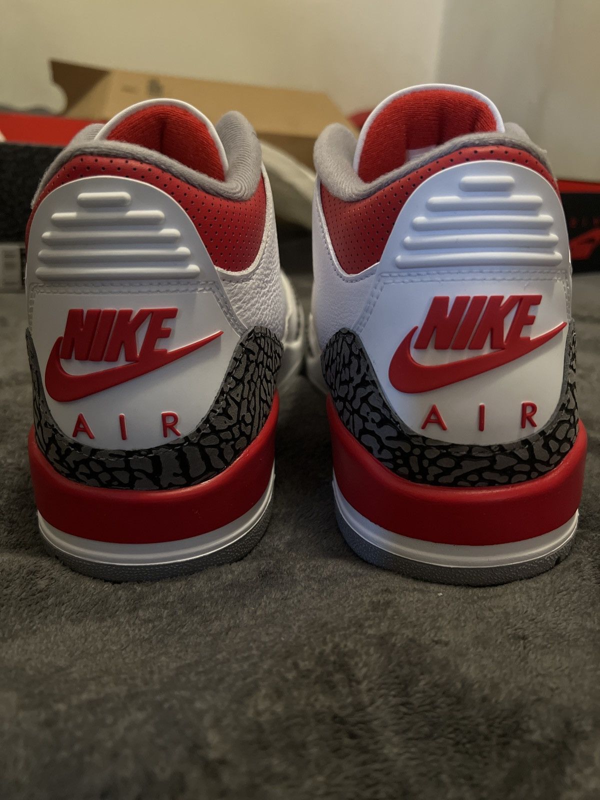 Jordan Brand × Nike AIR JORDAN 3 “FIRE RED” Size US 11 / EU 44 - 5 Thumbnail