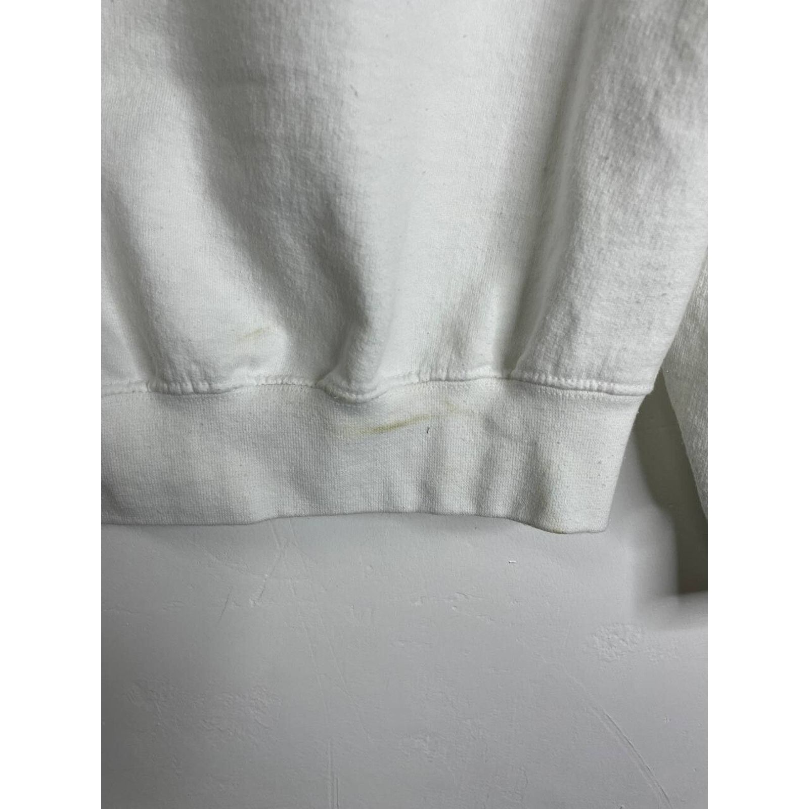Champion Vintage Champion Eco White Crewneck Sweatshirt Size M Size US M / EU 48-50 / 2 - 10 Thumbnail