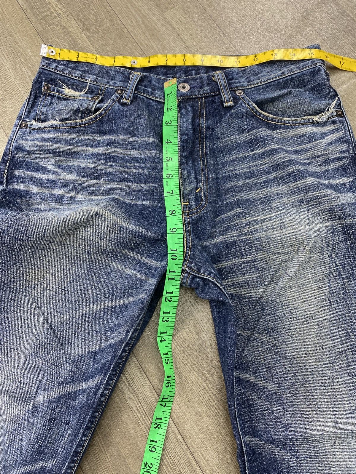 Levi's Vintage Clothing 🇯🇵Vintage Levis 502 Distressed Faded 33x32 Straight Jeans Size US 30 / EU 46 - 16 Thumbnail